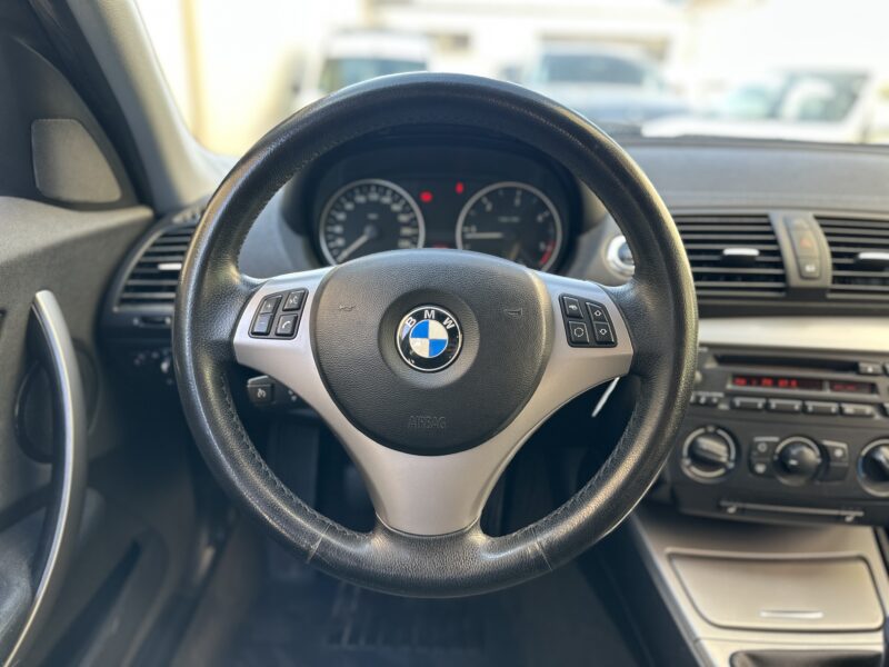 BMW SERIE 1 118 D SPORT PAYER EN 4 X 