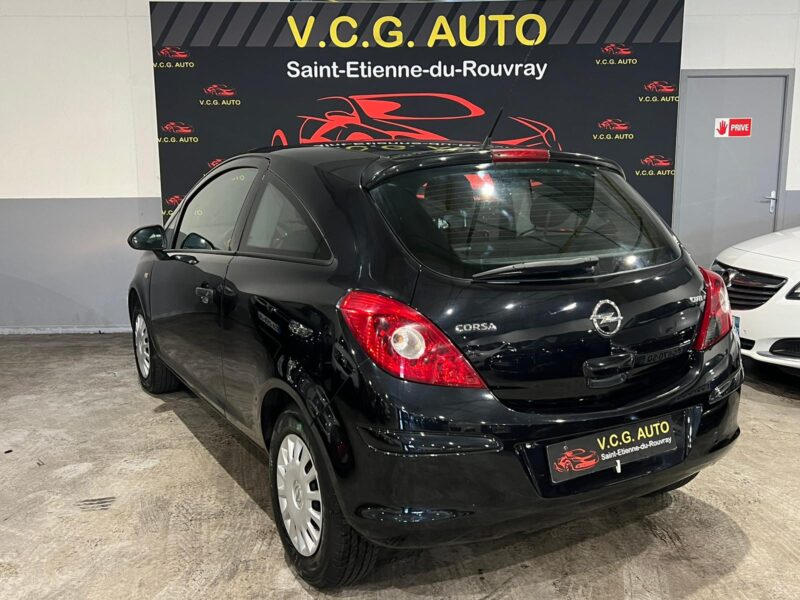 OPEL CORSA D 2013