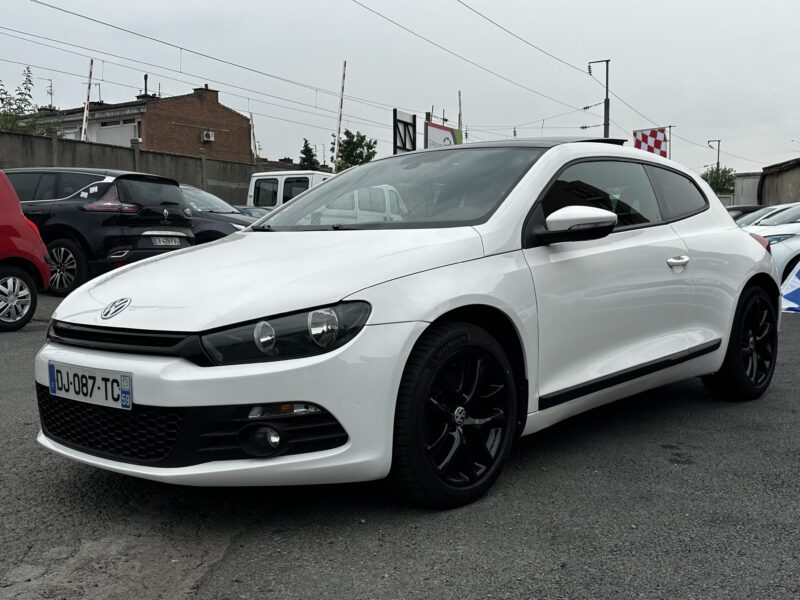 VOLKSWAGEN SCIROCCO TDI 140 DV DSG 