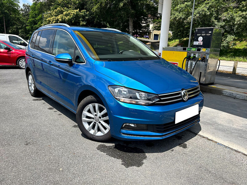 VOLKSWAGEN TOURAN 2018