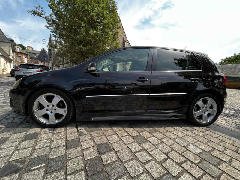 VOLKSWAGEN GOLF 2008