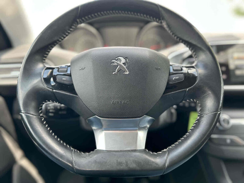 PEUGEOT 308 II 2014