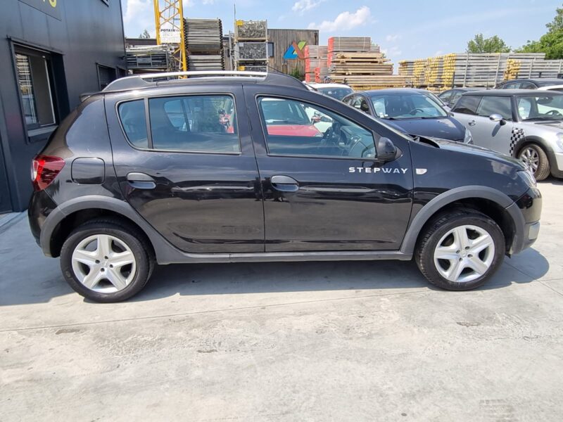 DACIA SANDERO II TCe 90 STEPWAY PRESTIGE 