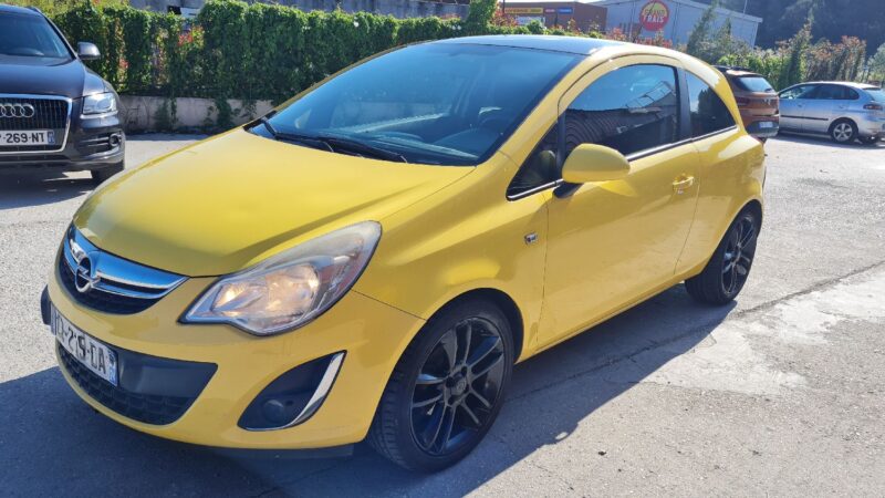 OPEL CORSA D 2012