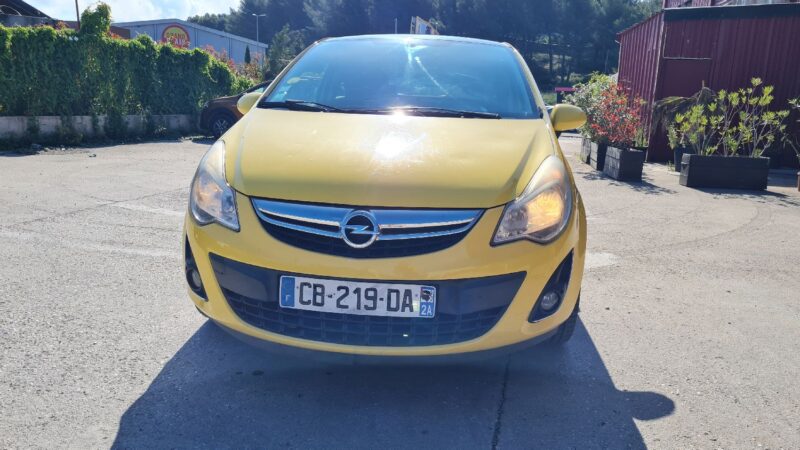 OPEL CORSA D 2012