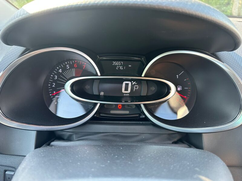 RENAULT CLIO IV 2016 - 35657 KM