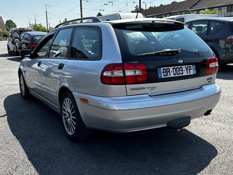 VOLVO V40 Break 