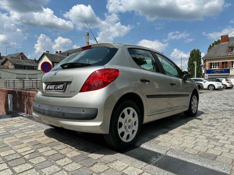 PEUGEOT 207 2006