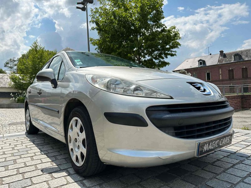 PEUGEOT 207 2006