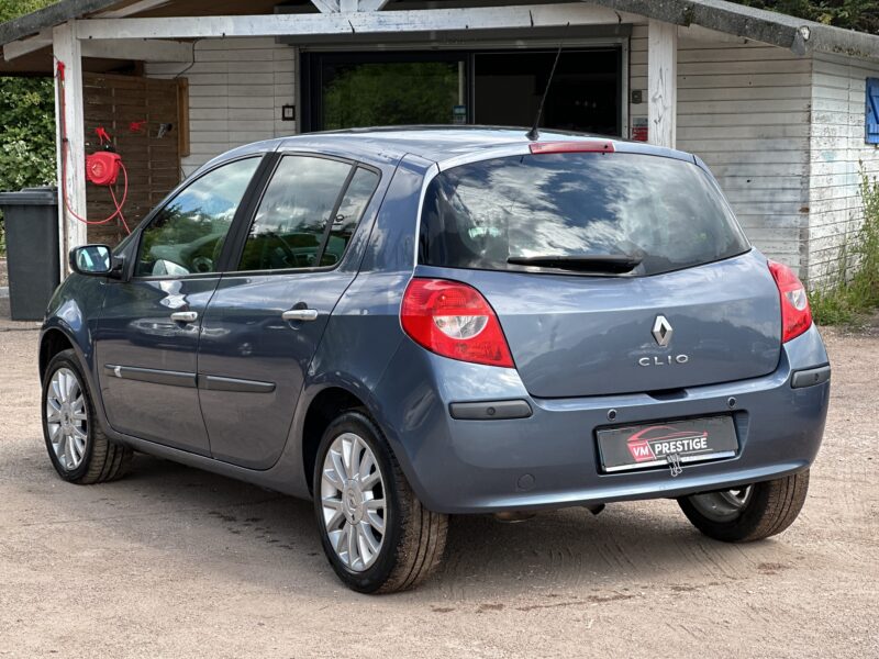 Renault Clio 3 1,2L TCE 100CV / Paiement 4X Possible