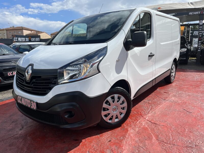 RENAULT TRAFIC III Camionnette 2019