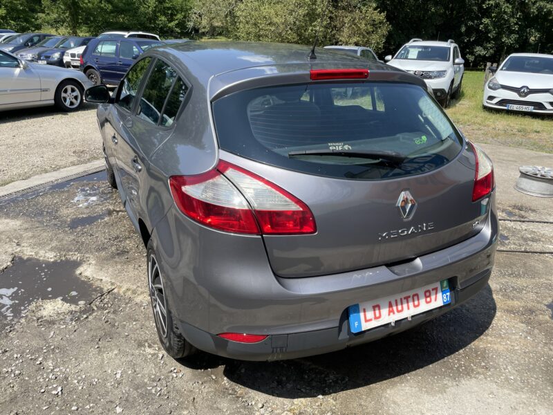 RENAULT MEGANE 2009