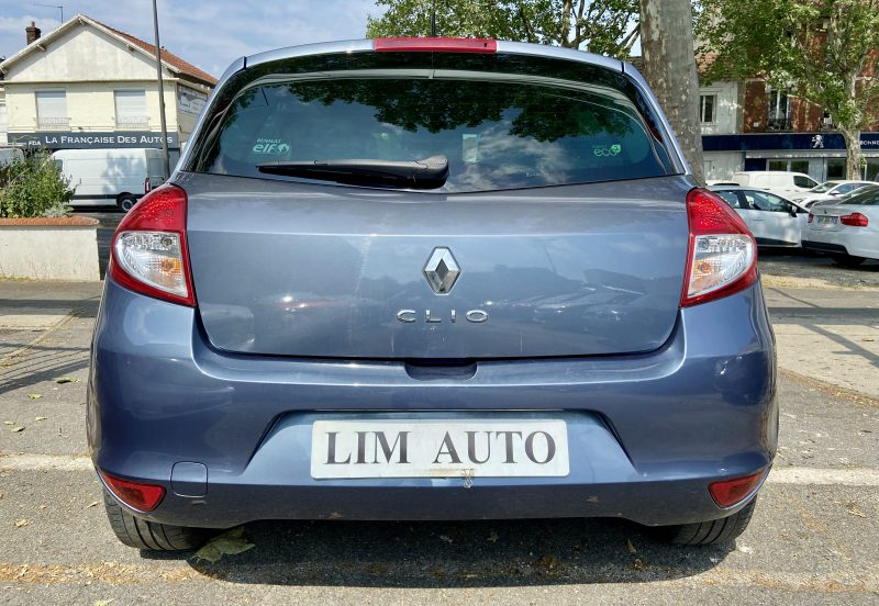 RENAULT CLIO III 2010