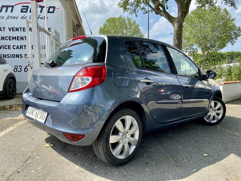 RENAULT CLIO III 2010