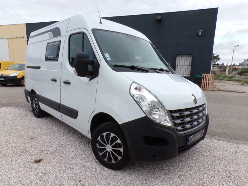 RENAULT MASTER III Camionnette 2013