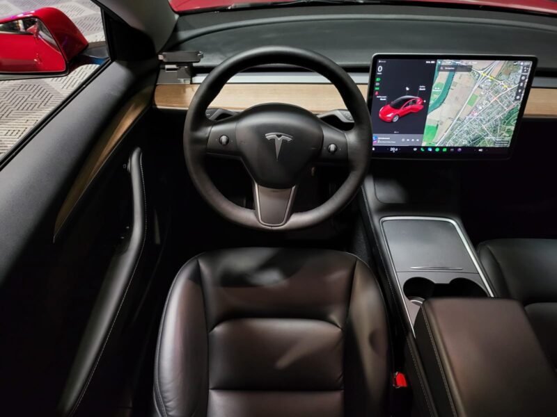 TESLA MODEL 3 SR+ 325CV Première Main