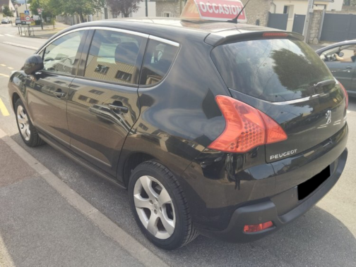 PEUGEOT 3008 Monospace 2013