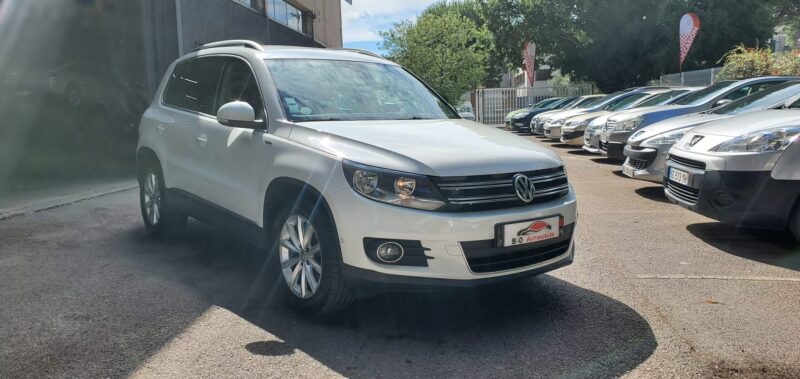 VOLKSWAGEN TIGUAN 2015