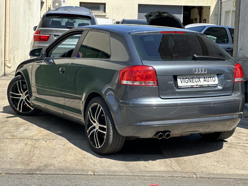 AUDI A3  3.2  V6 AMBITION QUATTRO PAYER EN 4X 