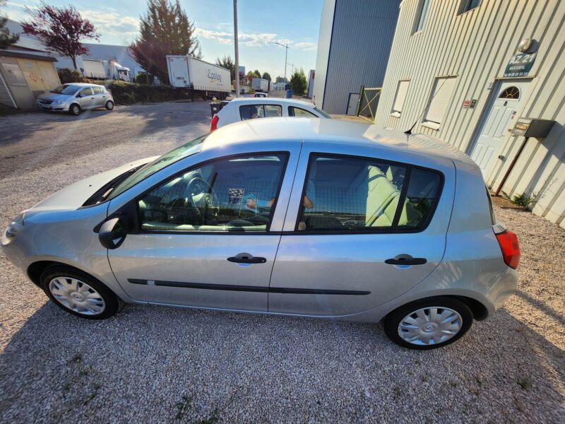 RENAULT CLIO III 2007