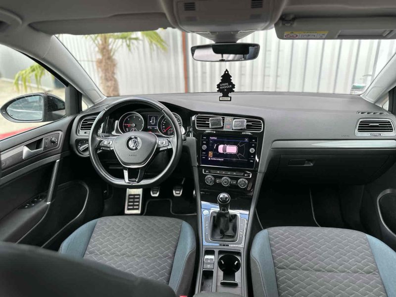 VOLKSWAGEN GOLF VII 2019