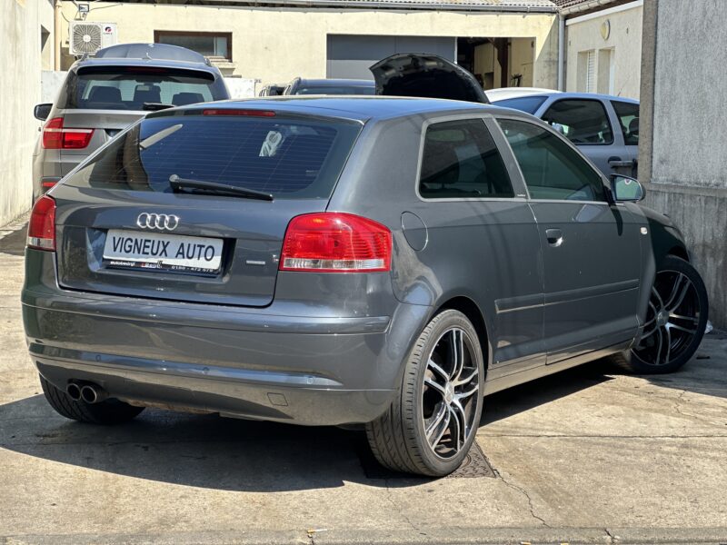 AUDI A3  3.2  V6 AMBITION QUATTRO PAYER EN 4X 