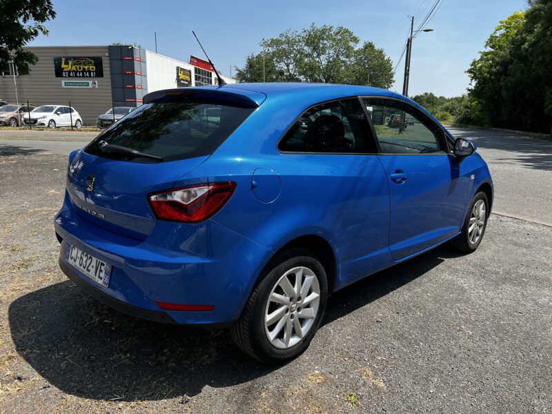 seat ibiza IV 1.2 bleu azur 70 cv faible conso