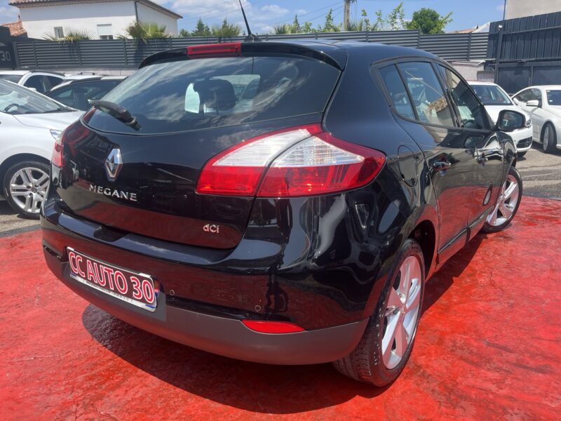 RENAULT MEGANE III  2012