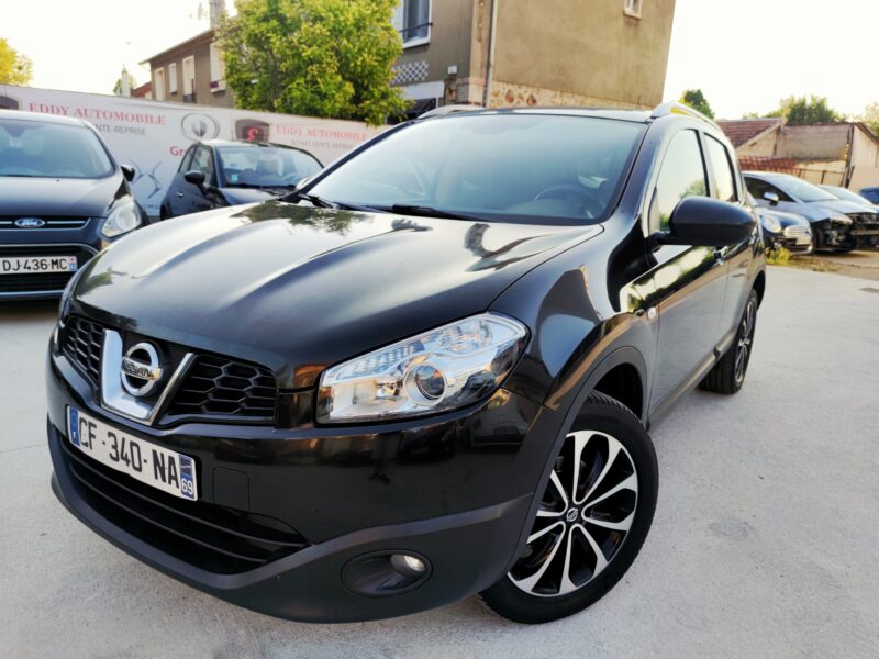 NISSAN QASHQAI 2012