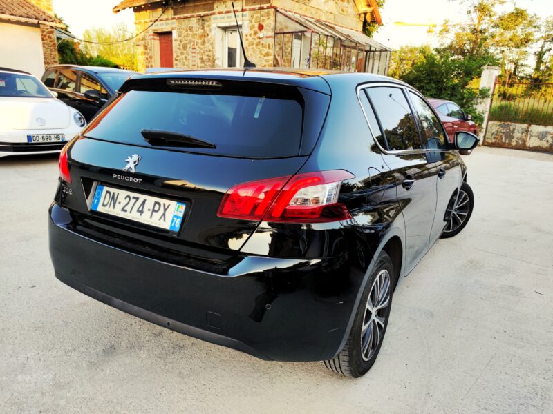 PEUGEOT 308 II 2015