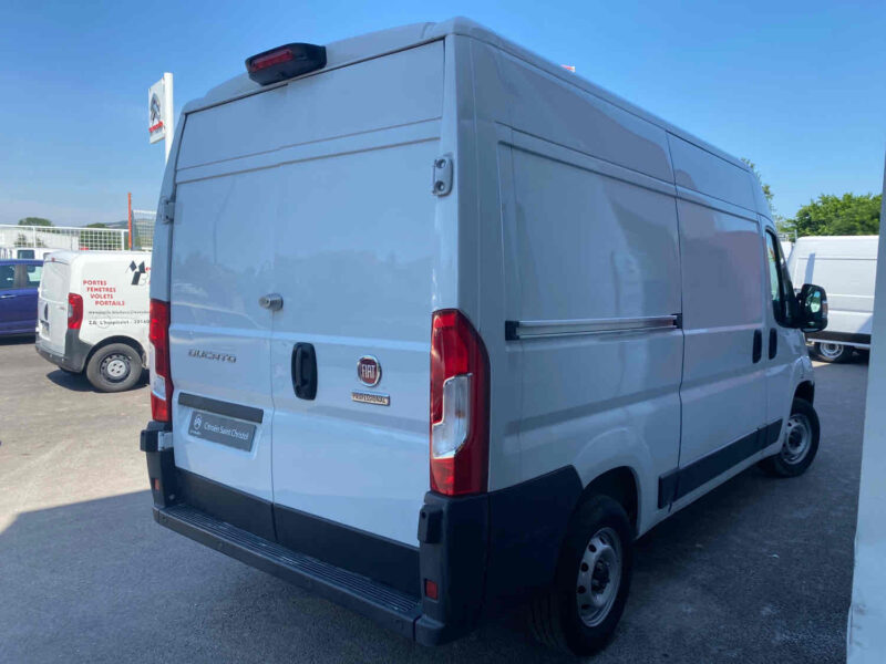 FIAT DUCATO Camionnette 140 Multijet 2,3 D 140cv 2021