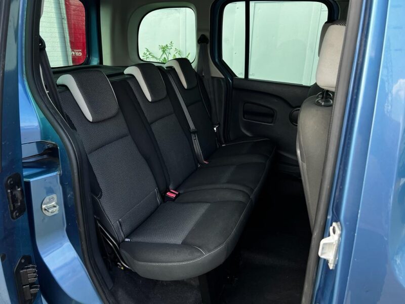 RENAULT KANGOO II 2013