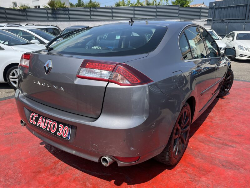 RENAULT LAGUNA III 2013