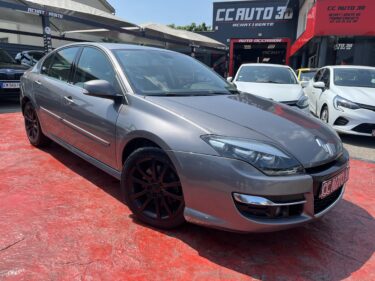 RENAULT LAGUNA III 2013