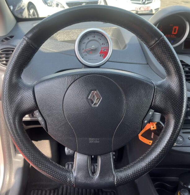 RENAULT TWINGO II 2008