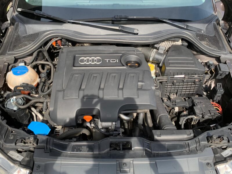 AUDI A1 1.6 TDI 105ch