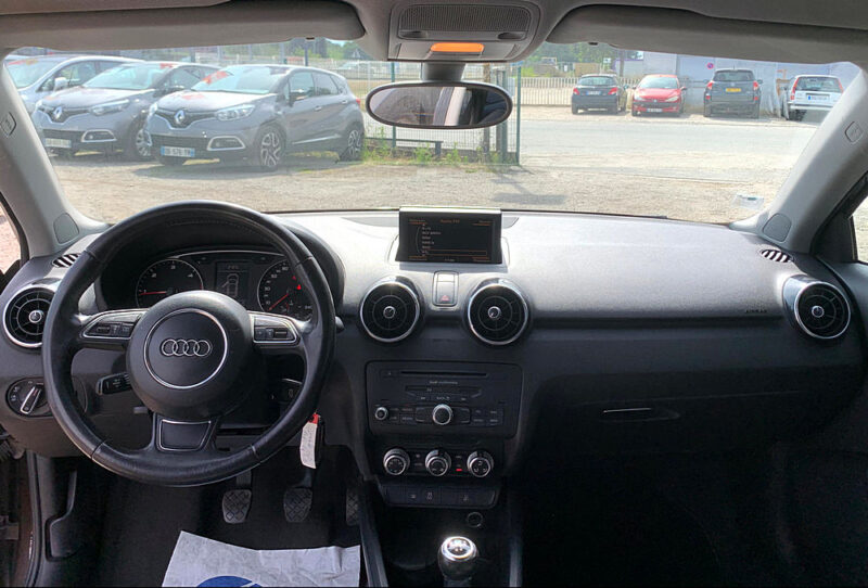 AUDI A1 1.6 TDI 105ch