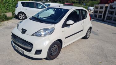 PEUGEOT 107 2009