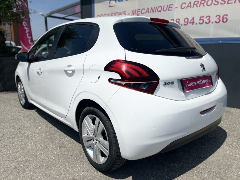 PEUGEOT 208 I 2016