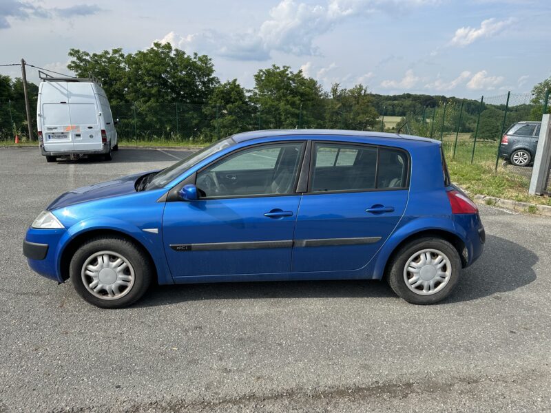 RENAULT MEGANE 2003