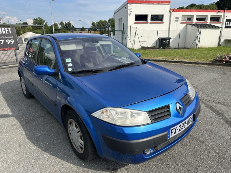 RENAULT MEGANE 2003