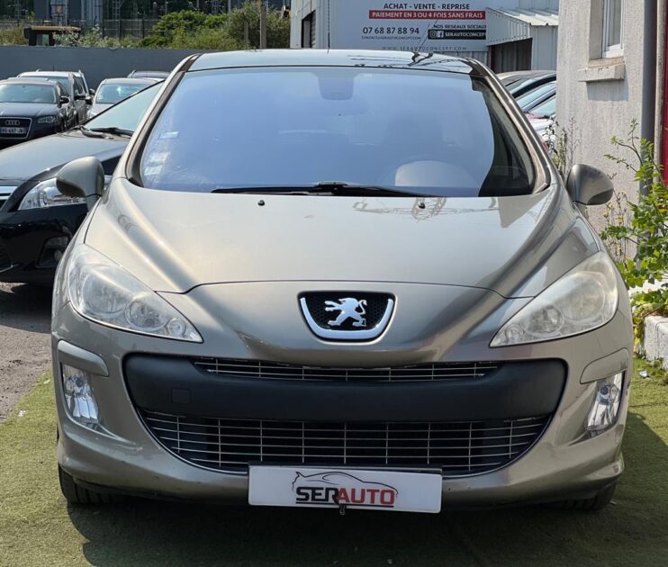 PEUGEOT 308 2010