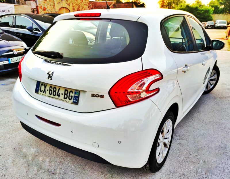 PEUGEOT 208 I 2013