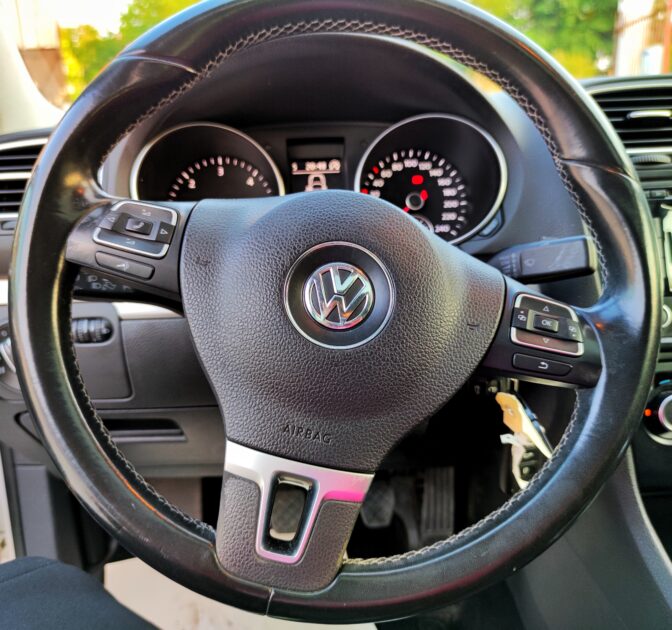 VOLKSWAGEN GOLF 2011