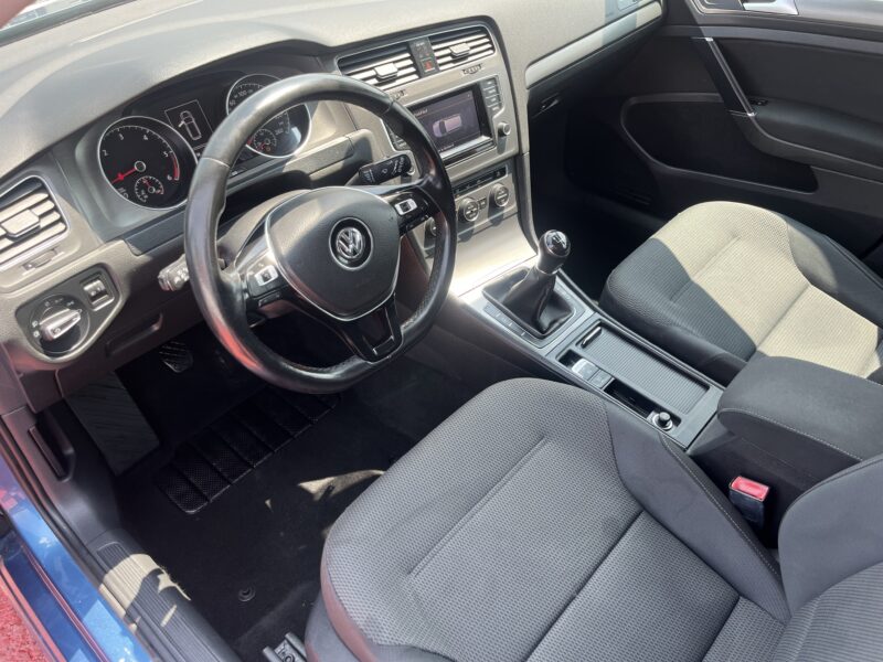 VOLKSWAGEN GOLF VII Variant 2013