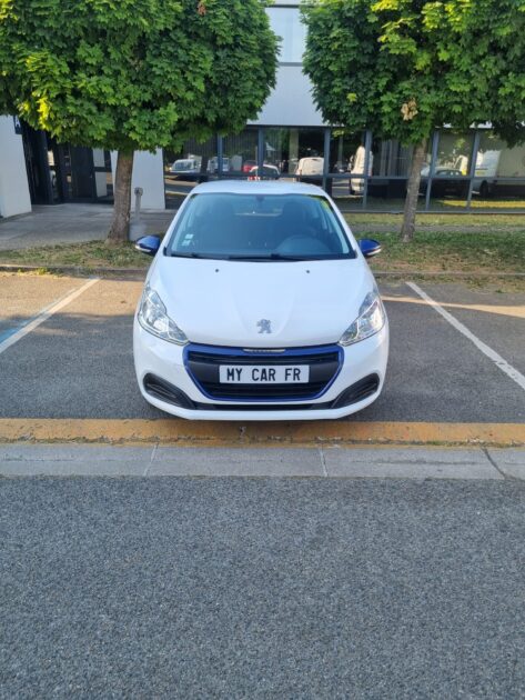 PEUGEOT 208 I 2015