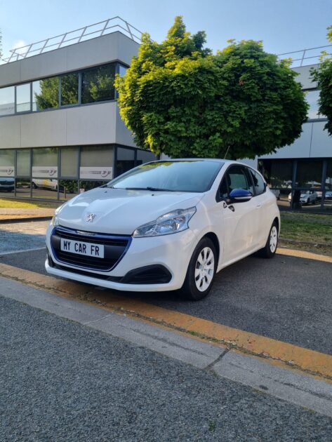 PEUGEOT 208 I 2015