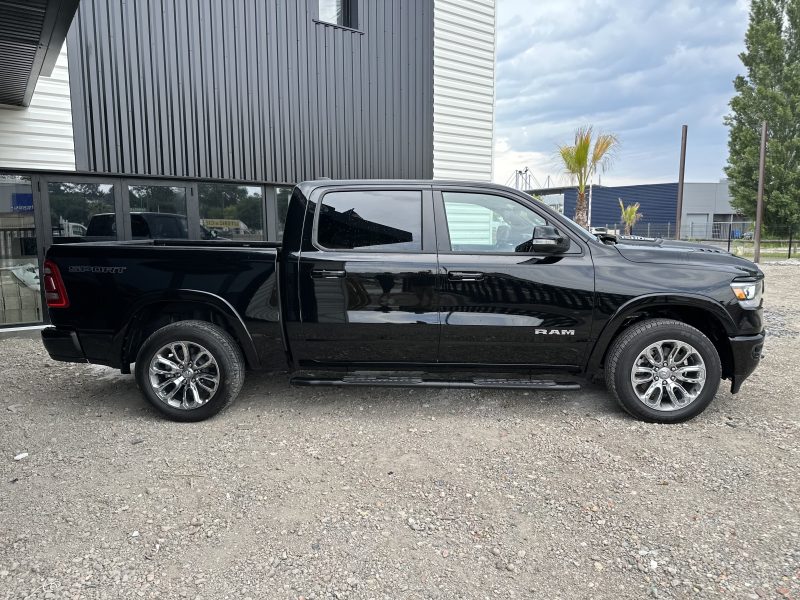 DODGE RAM 1500 LARAMIE SPORT 5.7 V8 401CV