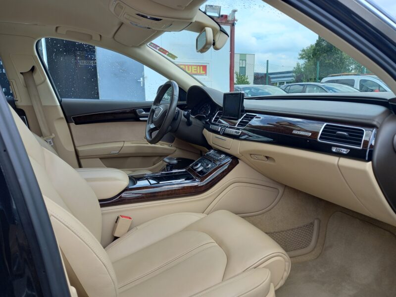 AUDI A8 D4 2014