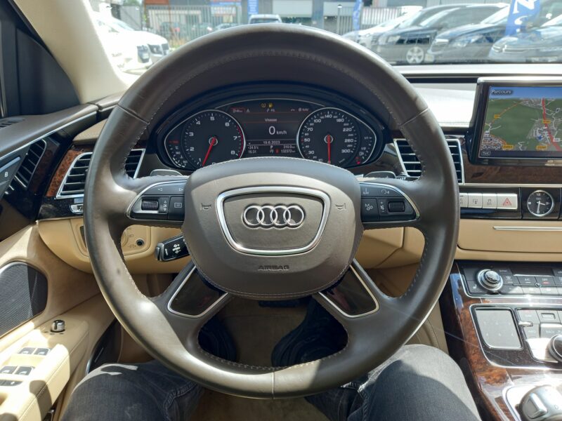 AUDI A8 D4 2014